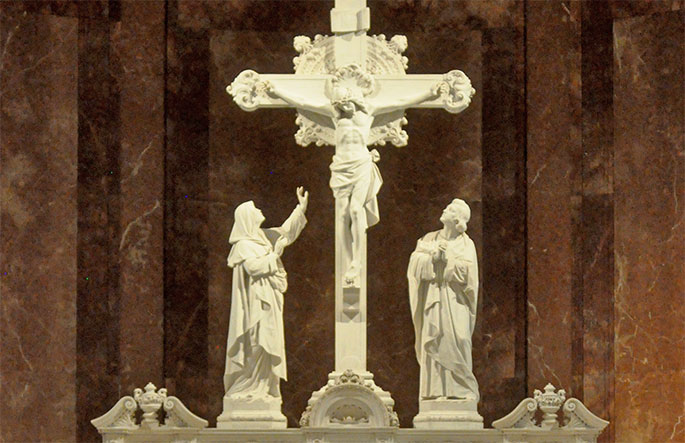Reredos of SS. Peter and Paul Cathedral in Indianapolis